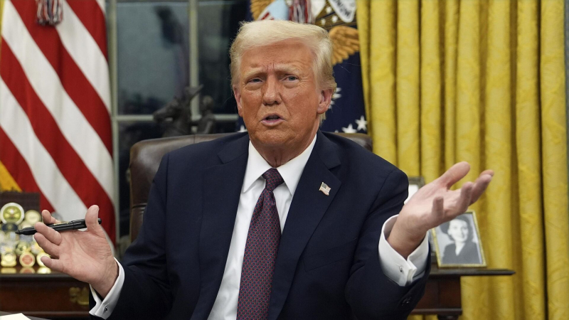Трамп заявил, что готов разогнать агентство по реагированию на ЧС