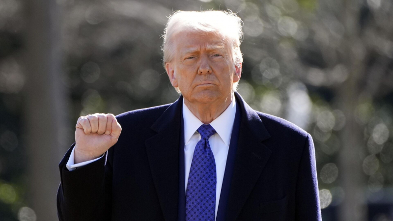 Трамп издал распоряжение по контролю деятельности независимых агентств