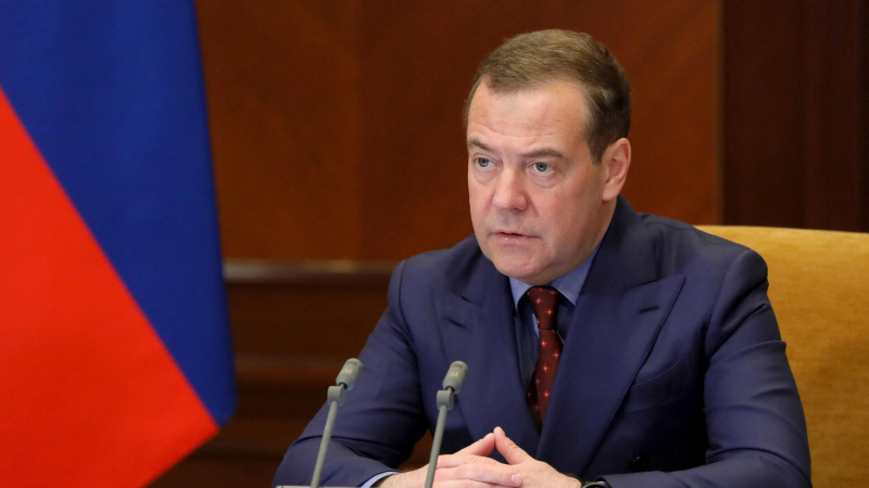 Медведев рассказал, какая система гарантий безопасности нужна Евразии