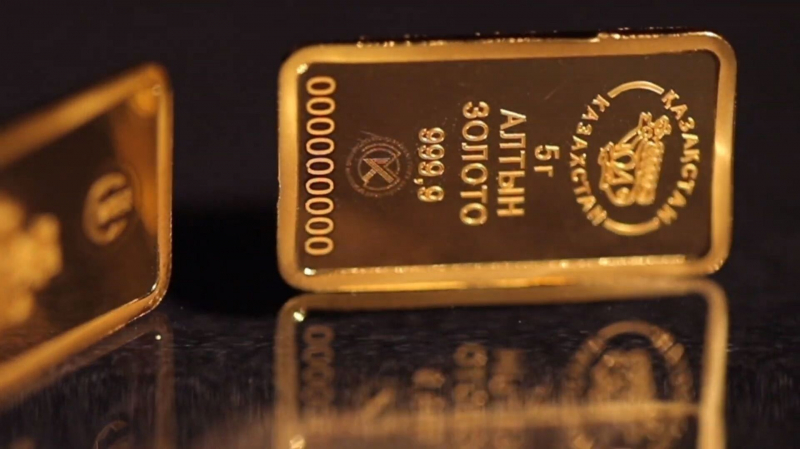 Около 5 тысяч золотых слитков продал Нацбанк Казахстана в I квартале 2025 года