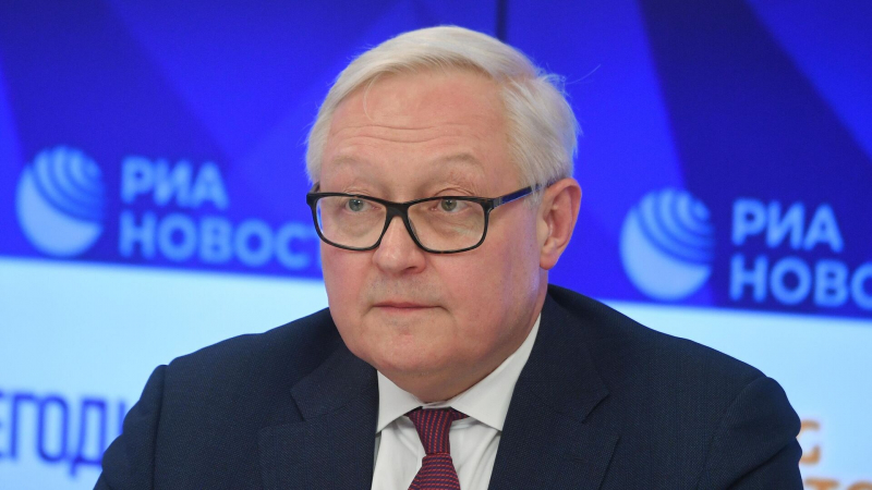 Действия США могут привести к катастрофе, заявил Рябков