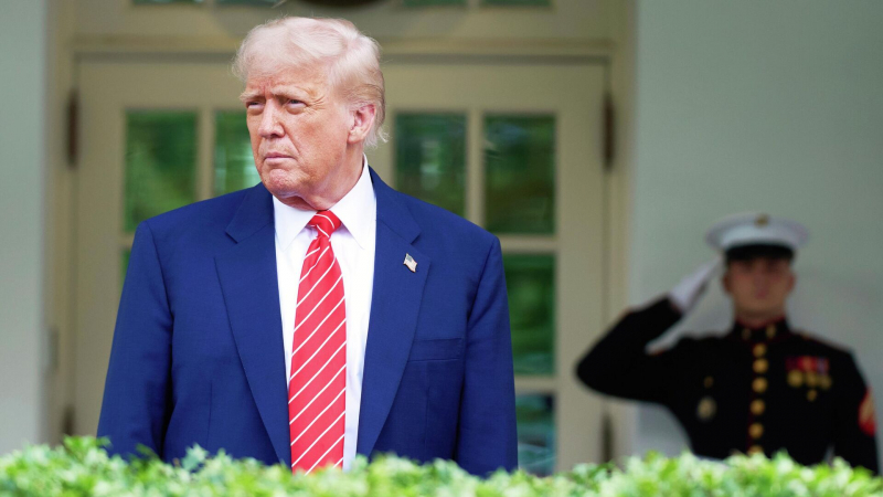 ЦРУ не докладывает Трампу о многом, заявил американский экономист